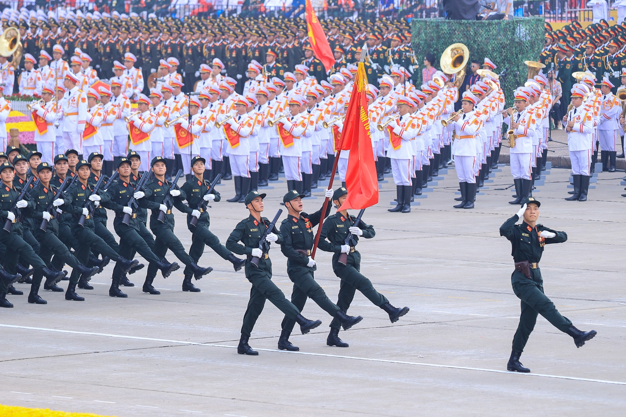 Chùm ảnh: Cận cảnh khối diễu binh hùng hậu của lực lượng Công an tại A80- Ảnh 12.