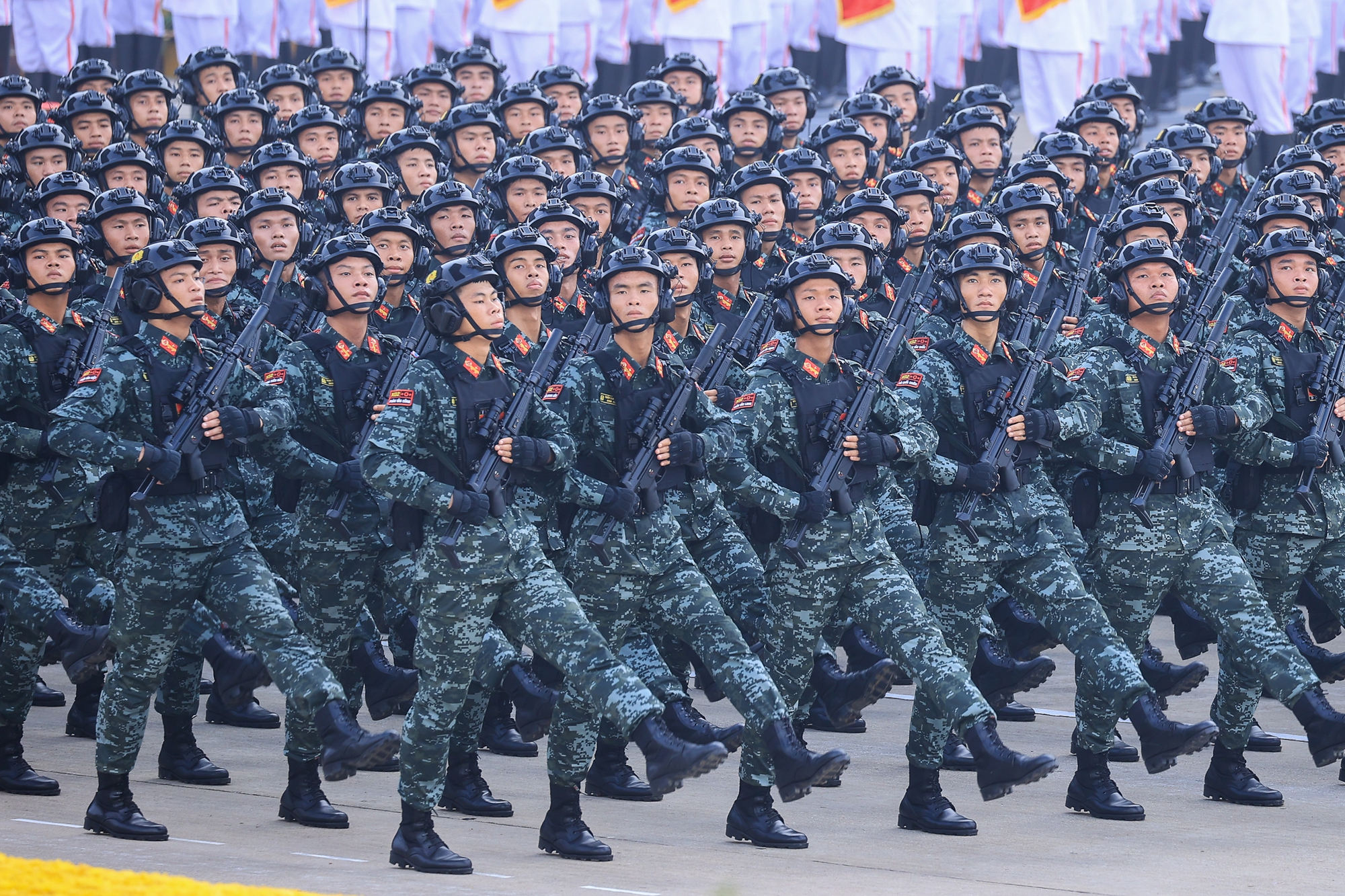Chùm ảnh: Cận cảnh khối diễu binh hùng hậu của lực lượng Công an tại A80- Ảnh 17.