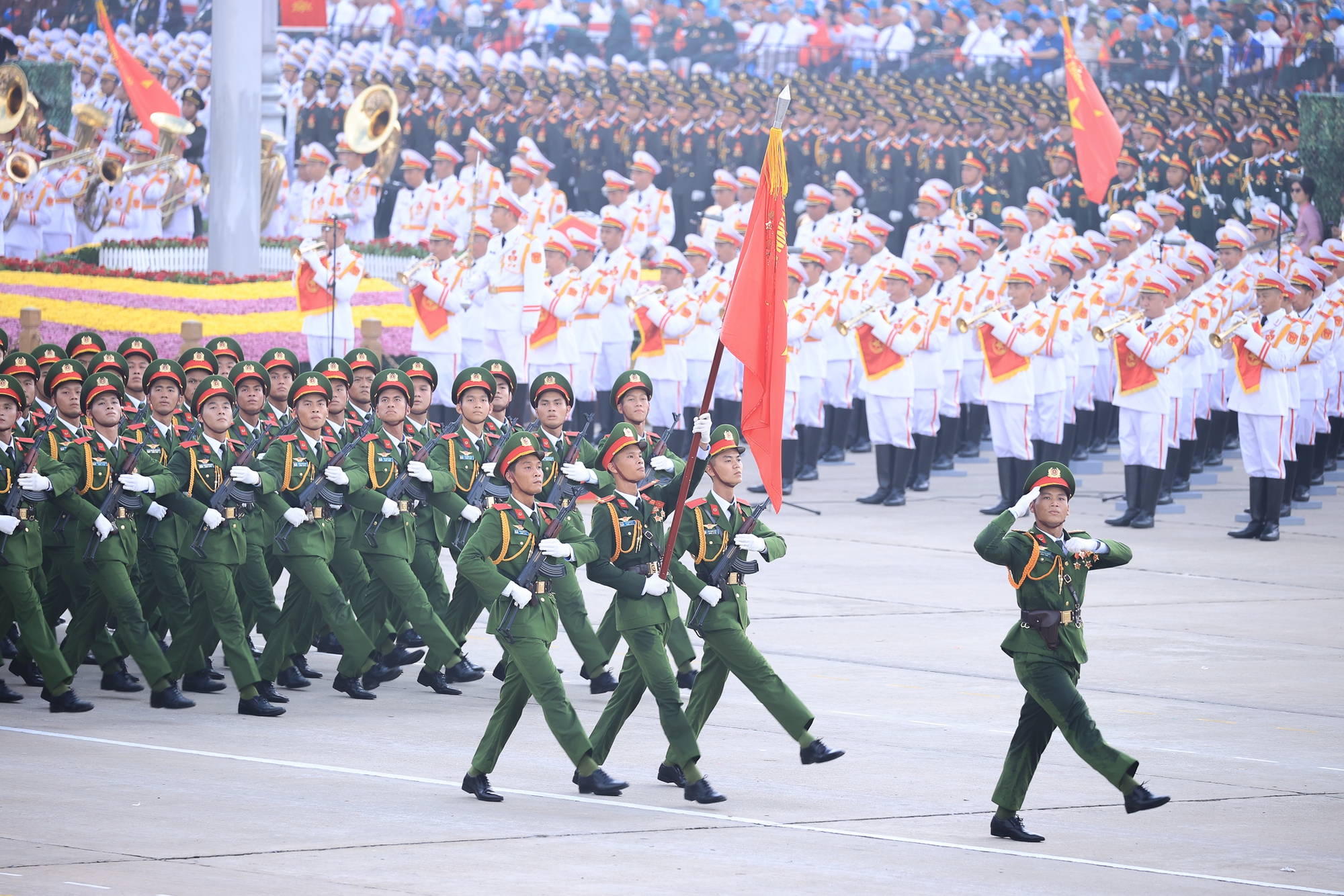 Chùm ảnh: Cận cảnh khối diễu binh hùng hậu của lực lượng Công an tại A80- Ảnh 21.
