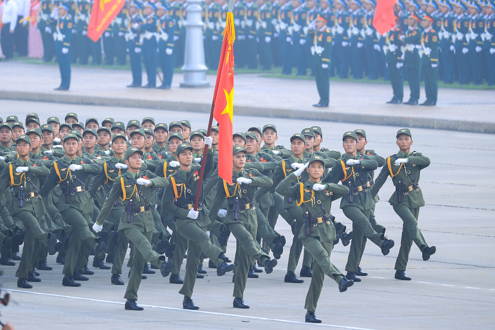 Chùm ảnh: Cận cảnh khối diễu binh hùng hậu của lực lượng Công an tại A80- Ảnh 23.